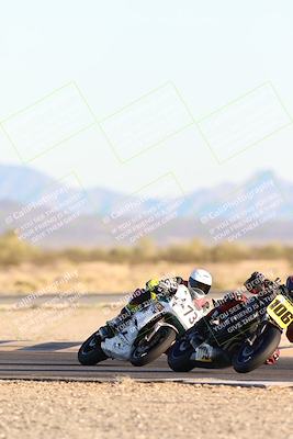 media/Dec-07-2025-CVMA (Sun) [[3e7d2de5dc]]/Race 18-Formula Twins-Formula 40 UL/